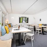 Bed & Breakfast Haus Deutinger 3*