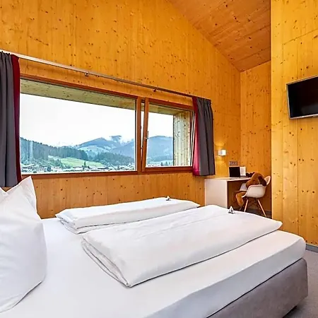 Haus Deutinger Bed and breakfast 3*