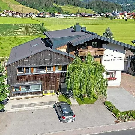 Bed and breakfast Haus Deutinger 3*