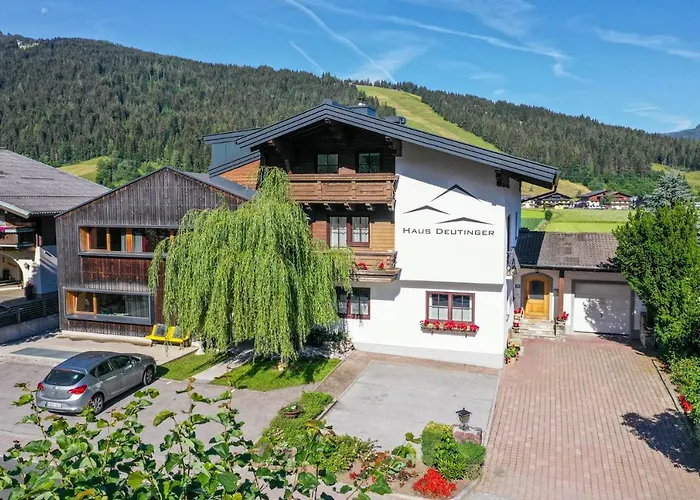Haus Deutinger Bed and breakfast Flachau